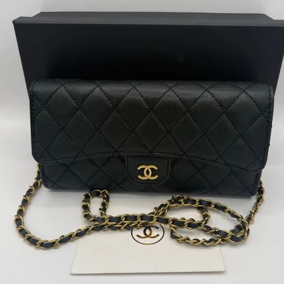 CC beauty black makeup bag cosmetic chain quilted leather - Picture 9 of 10